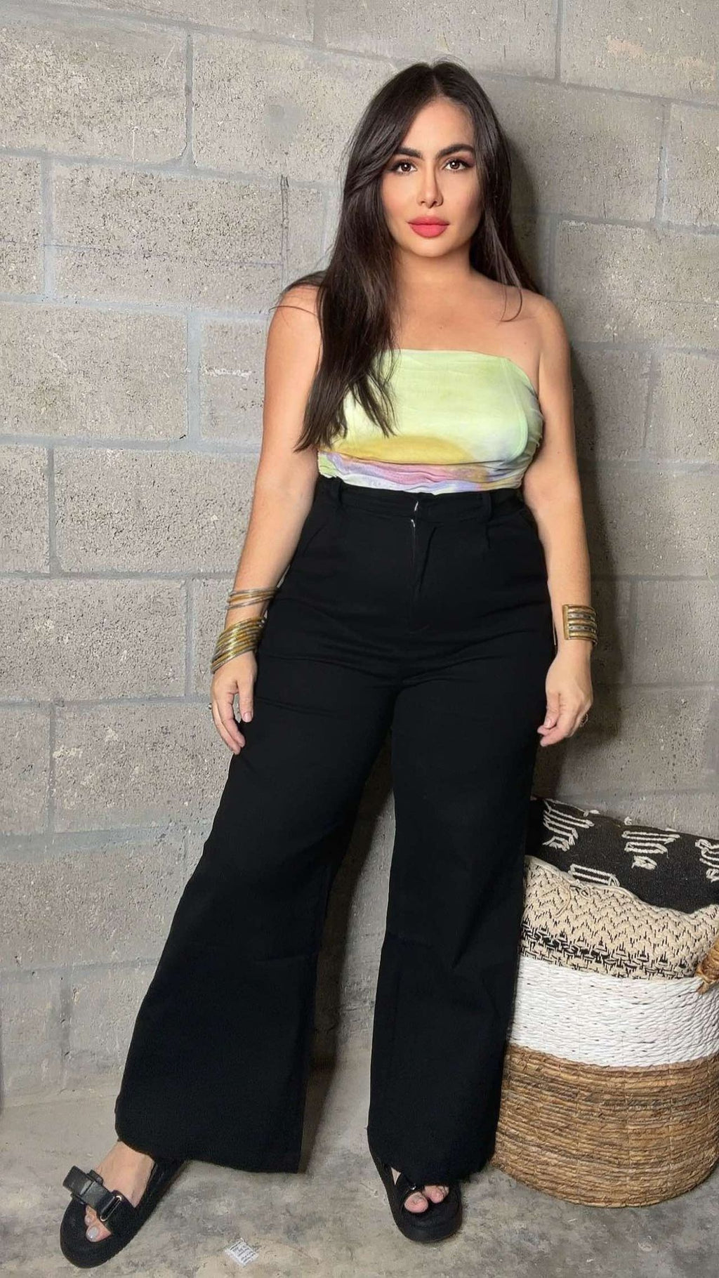 The Adela Wide Leg Pants (Black)